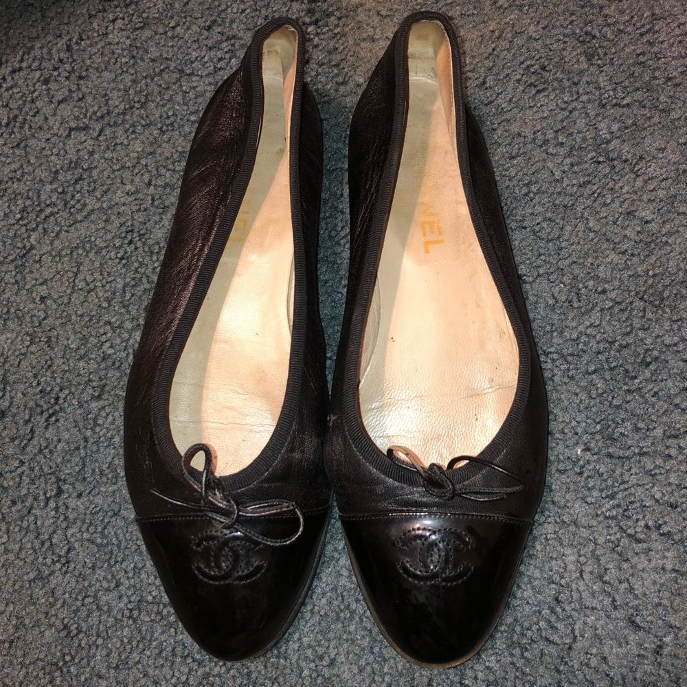 Black Chanel flats